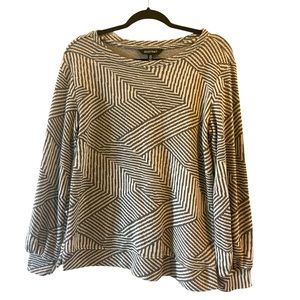 Ellen Tracy Grey and white sweater